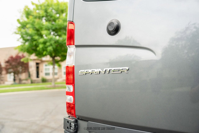 Used 2017 Mercedes-Benz Sprinter 3500 image 79