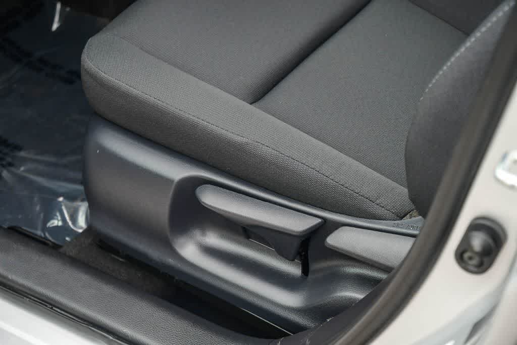Used 2025 Toyota Corolla LE FWD image 25