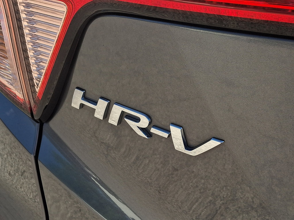 Used 2017 Honda HR-V EX-L image 17