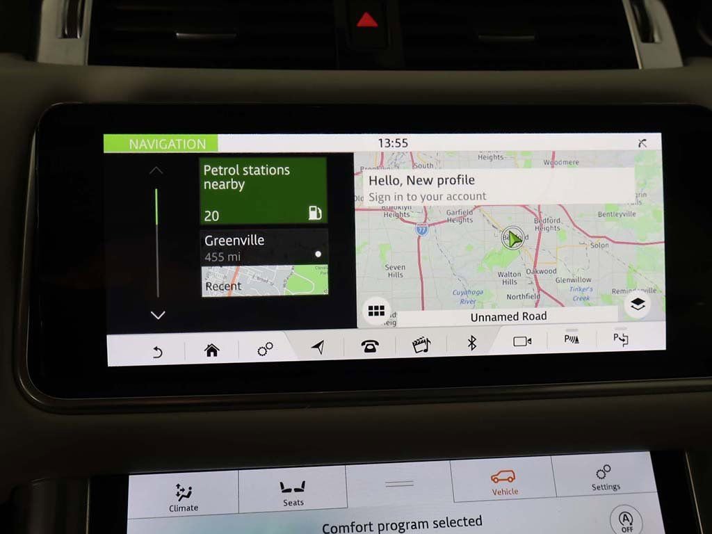 Used 2022 Land Rover Range Rover Sport SVR image 47