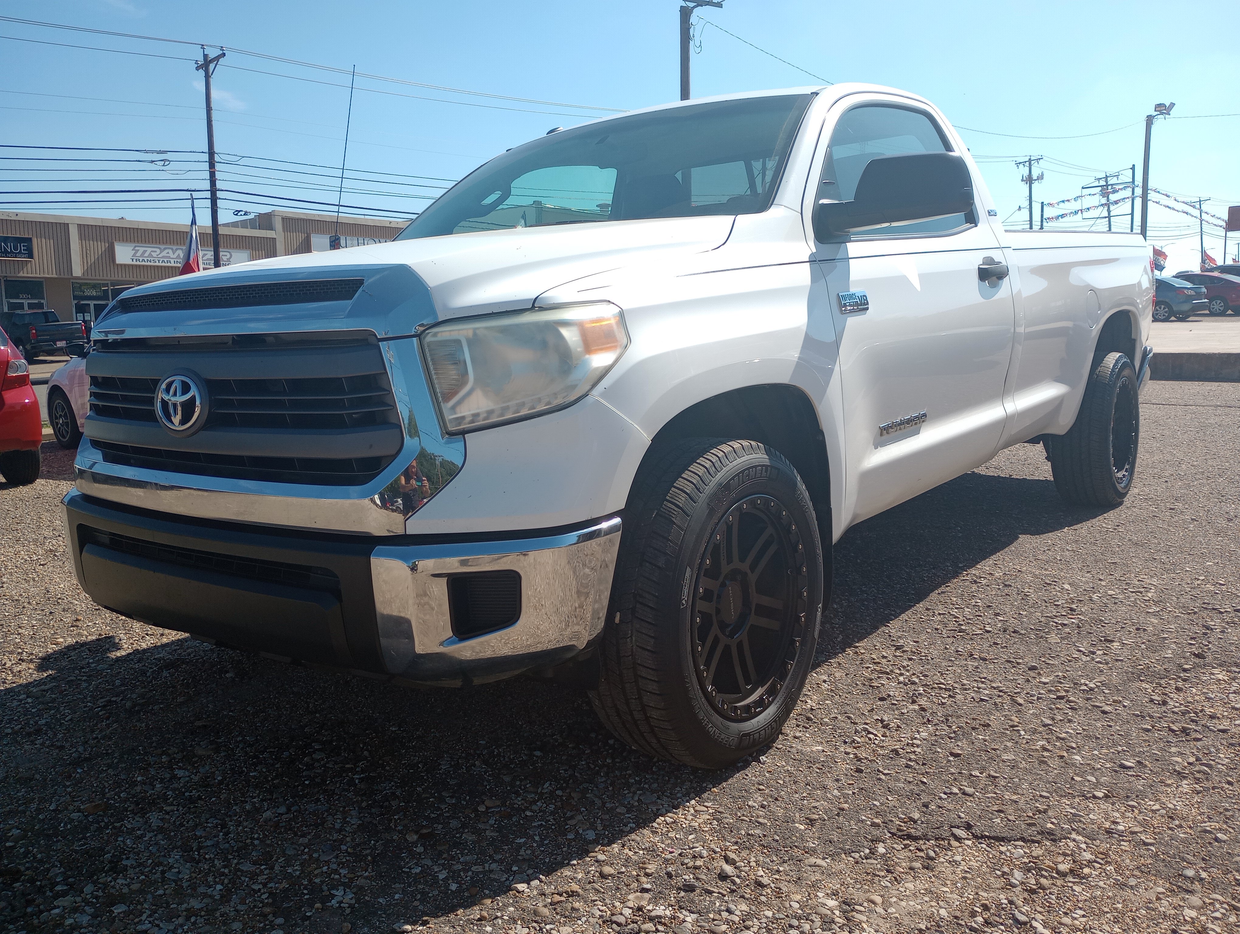 Used 2014 Toyota Tundra SR RWD image 3