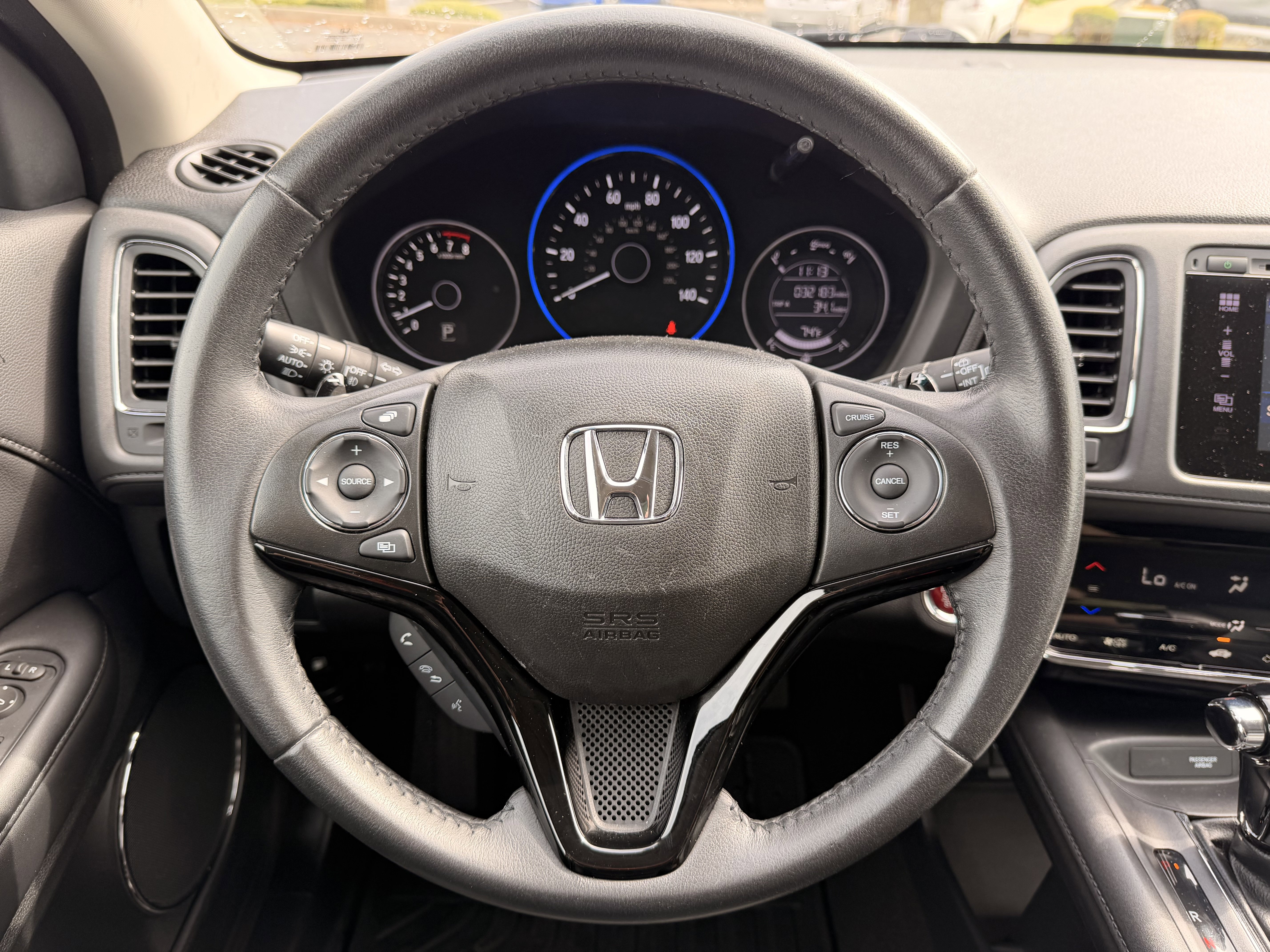 Used 2018 Honda HR-V EX-L image 17