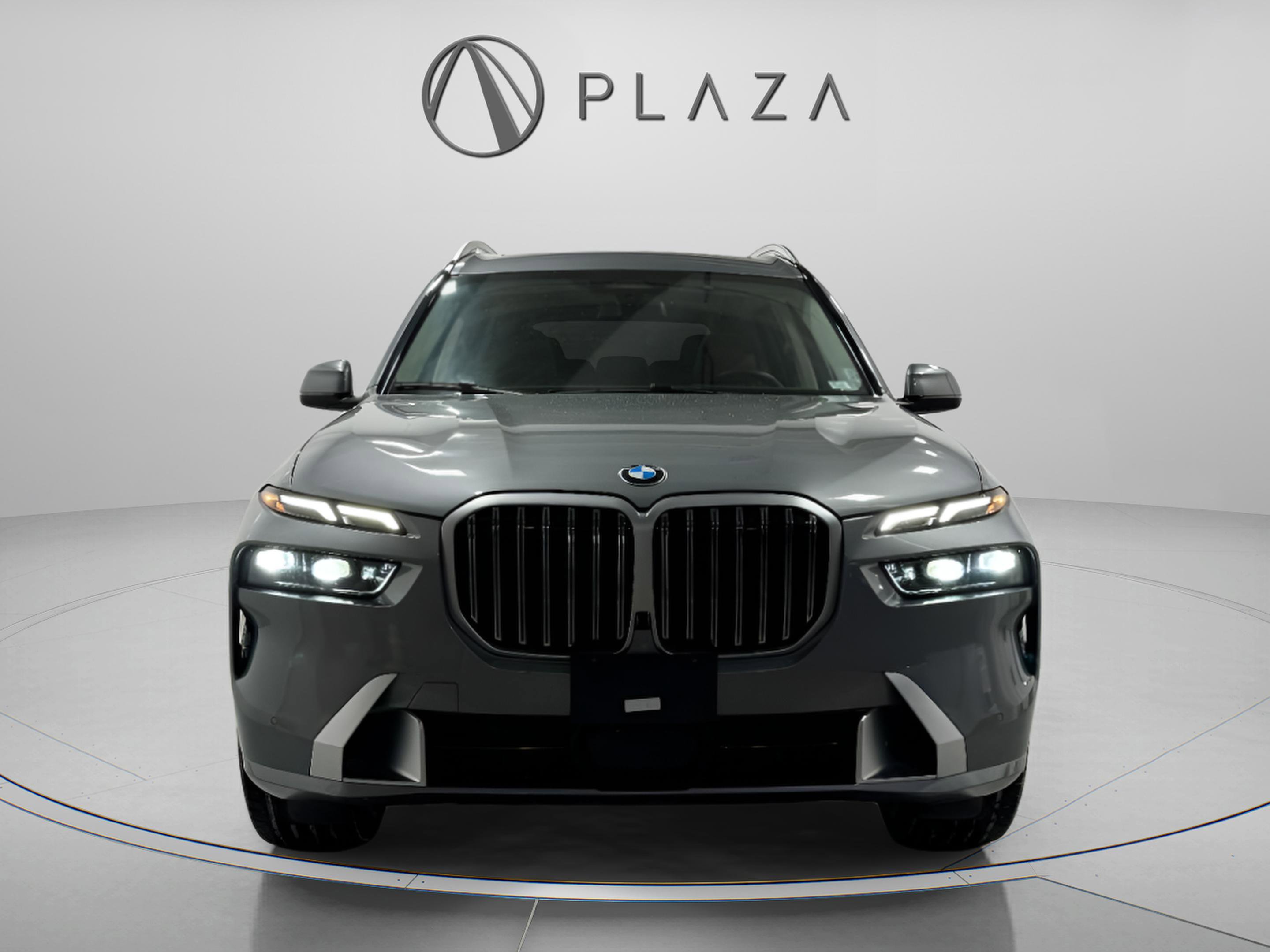 Used 2025 BMW X7 xDrive40i image 7