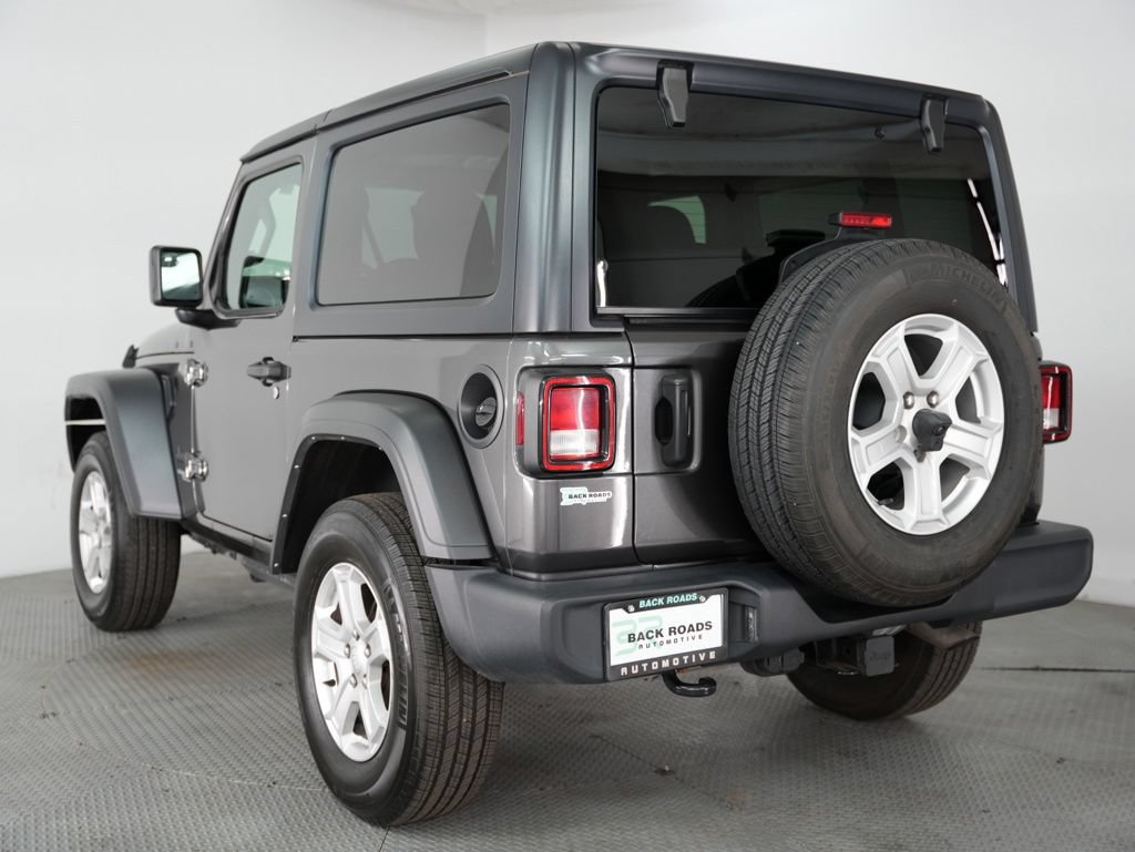 Used 2021 Jeep Wrangler Sport AWD/4WD image 7