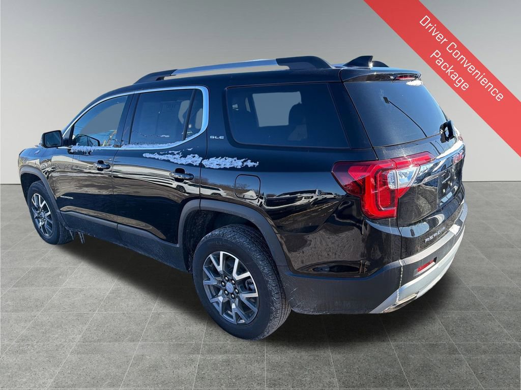 Used 2023 GMC Acadia SLE w/ Driver Convenience Package image 4