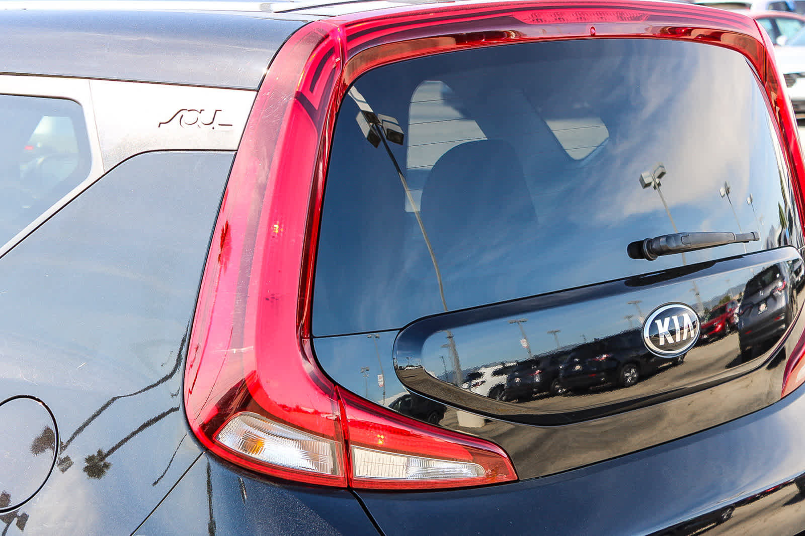 Used 2020 Kia Soul EX image 7