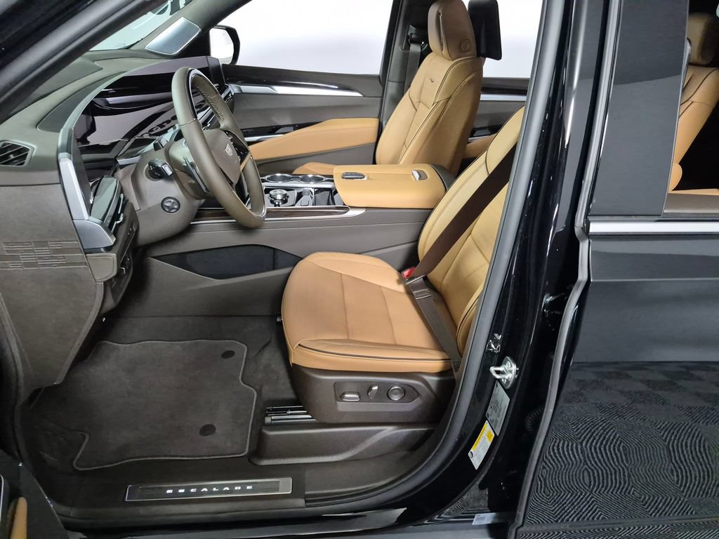 New 2026 Cadillac Escalade Luxury w/ Touring Package AWD/4WD image 9