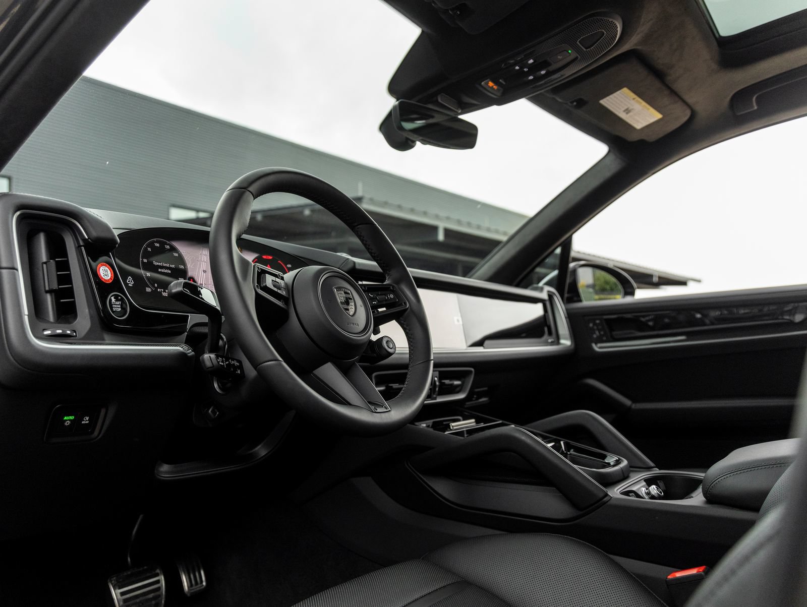 New 2025 Porsche Cayenne Turbo AWD/4WD image 4