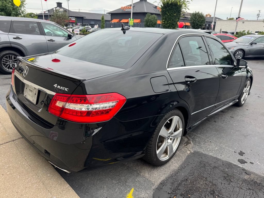 Used 2011 Mercedes-Benz E 350 4MATIC Sedan image 6