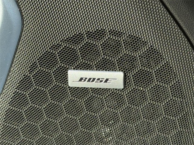 Used 2023 Chevrolet Suburban Premier image 33