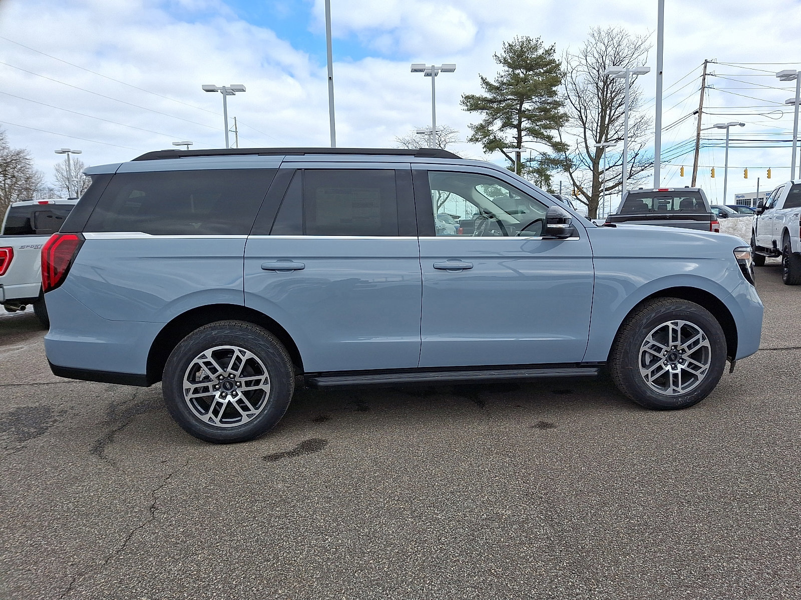 New 2026 Ford Expedition Active image 15