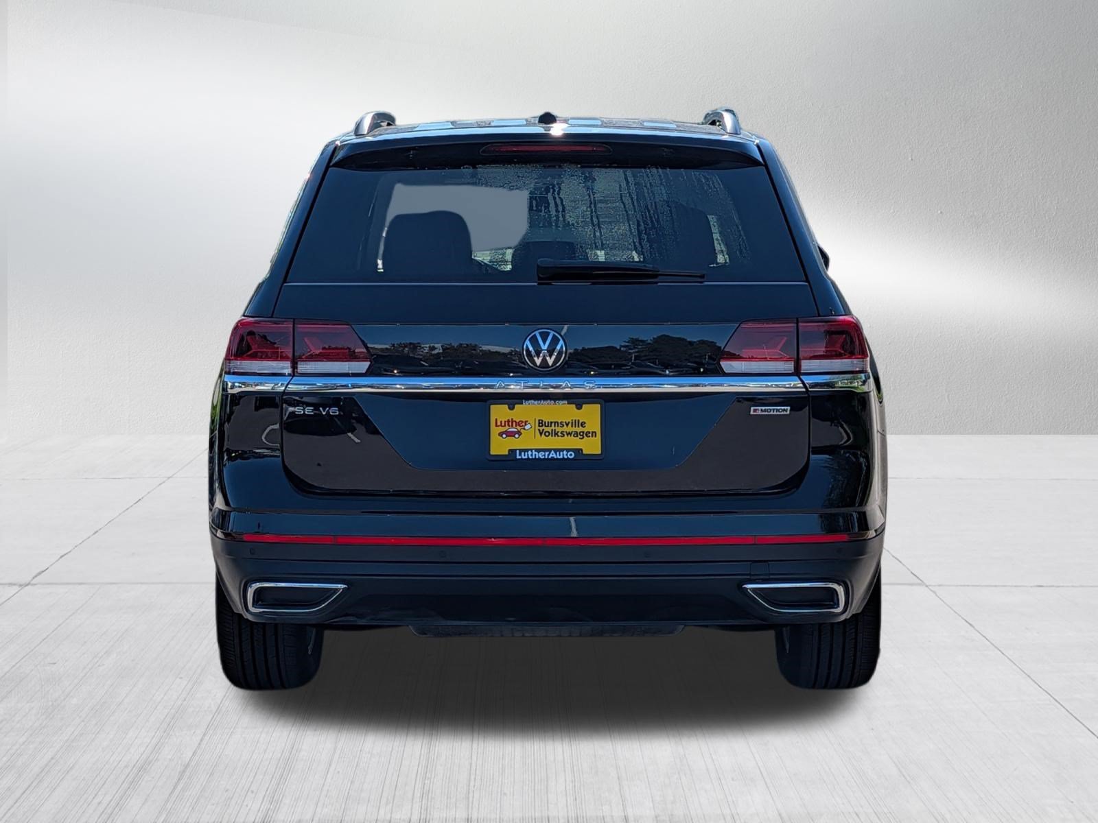 Certified 2021 Volkswagen Atlas SE w/ Panoramic Sunroof Package AWD/4WD image 6