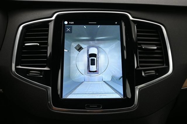 Used 2023 Volvo XC90 B6 Plus w/ Protection Package Premier AWD/4WD image 21