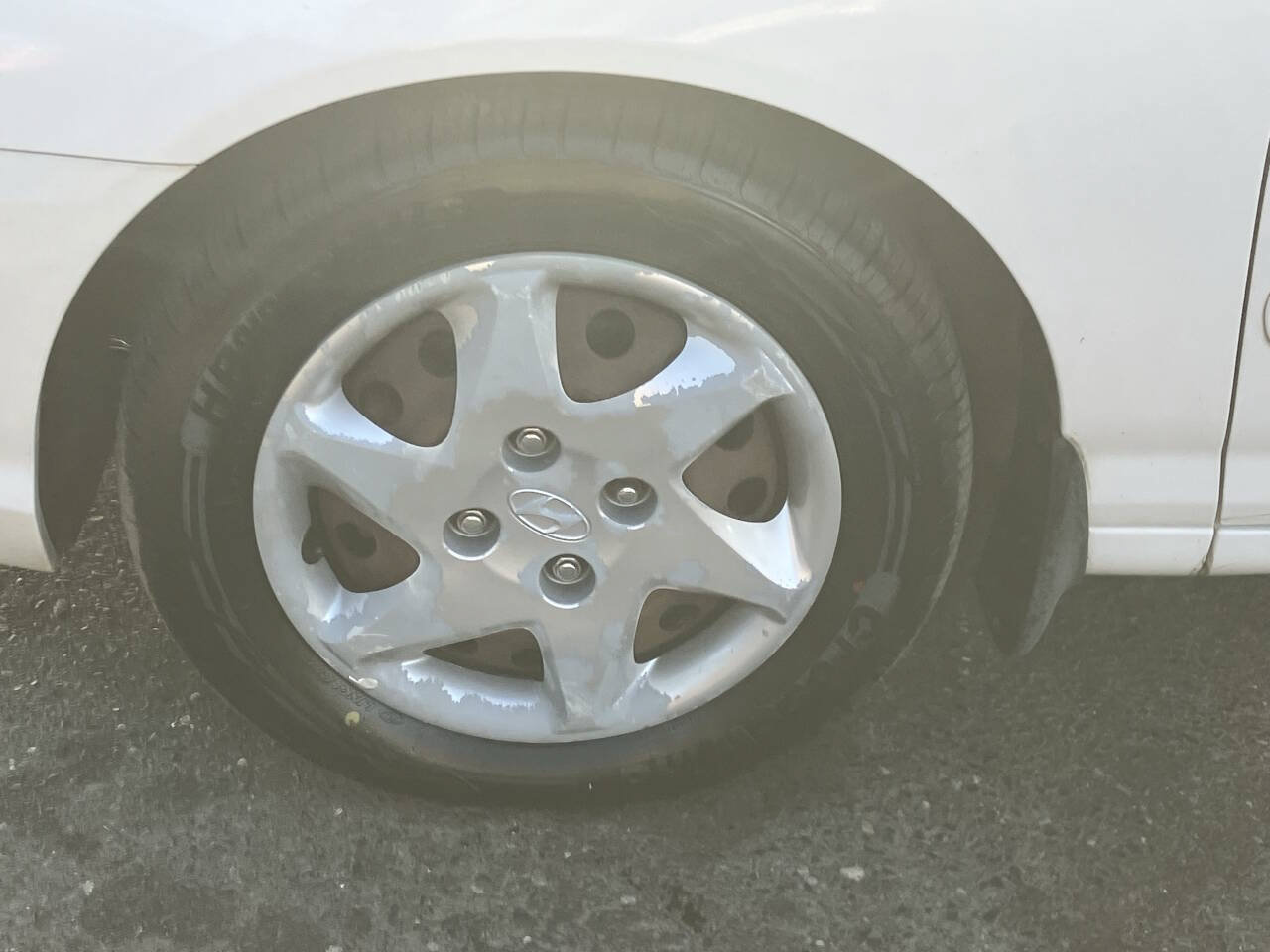Used 2006 Hyundai Elantra GLS FWD image 13