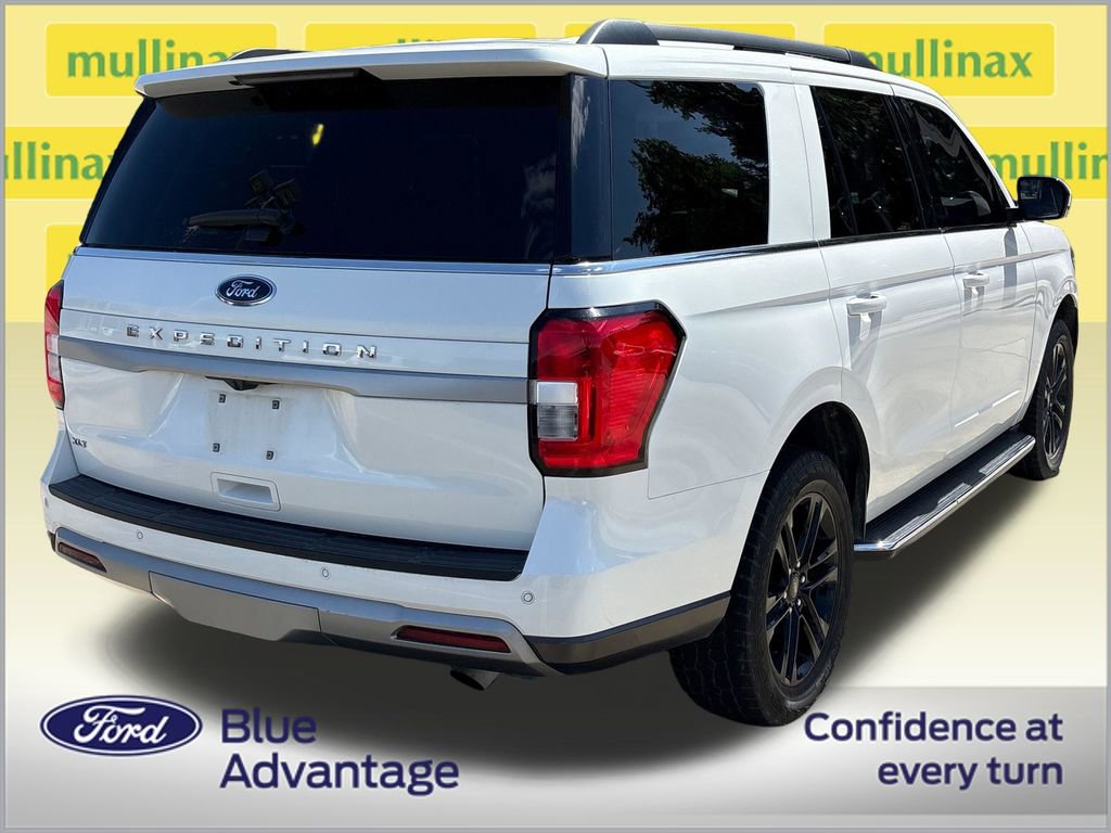 Used 2023 Ford Expedition XLT RWD image 4