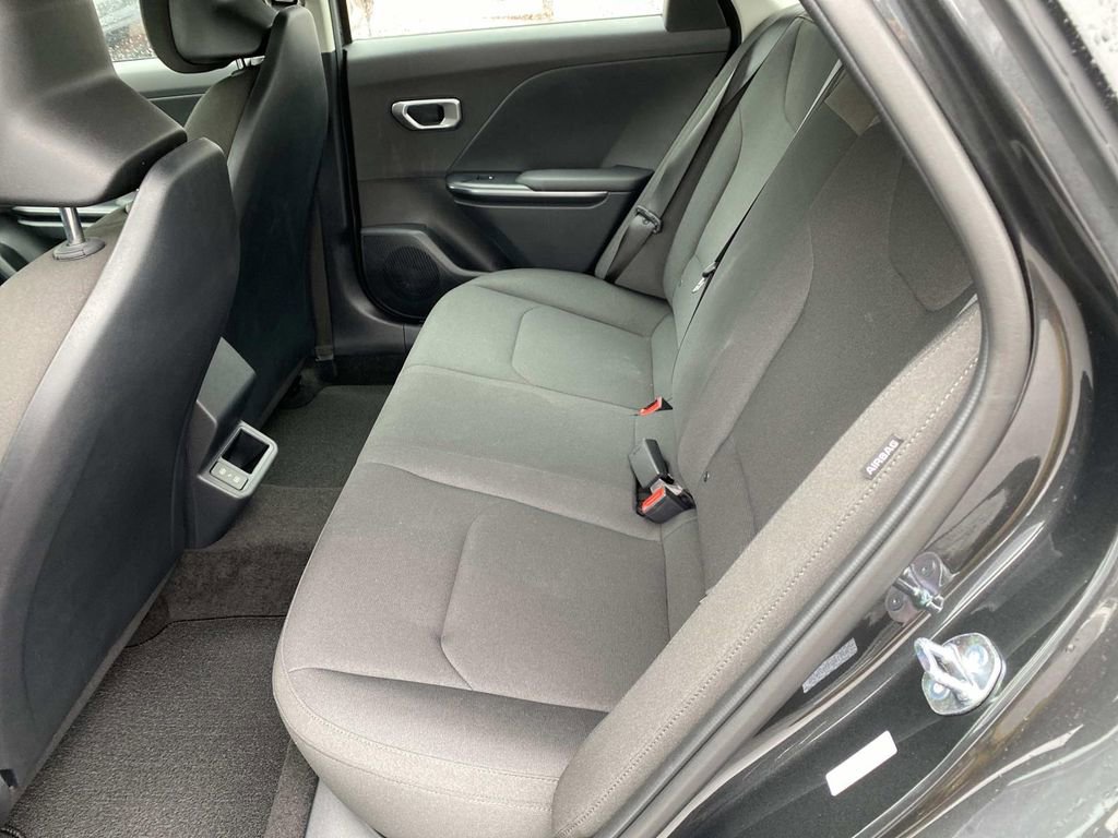 New 2026 Kia K4 LXS image 6