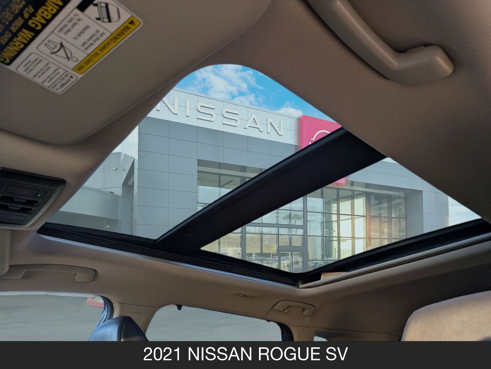 Used 2021 Nissan Rogue SV w/ Premium Package image 20