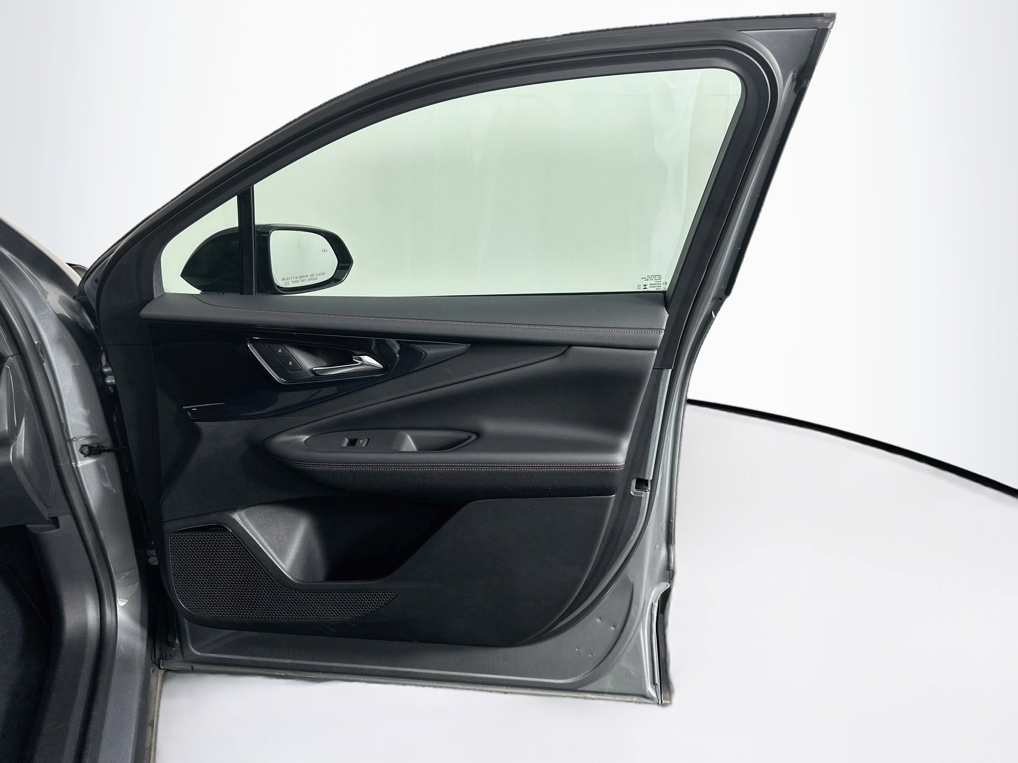 Used 2024 Chevrolet Blazer EV RS RWD image 33