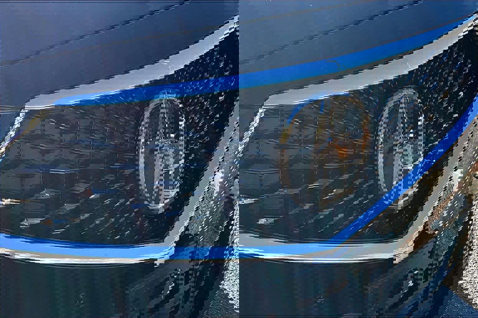 Used 2023 Acura MDX SH-AWD w/ Technology Package image 29