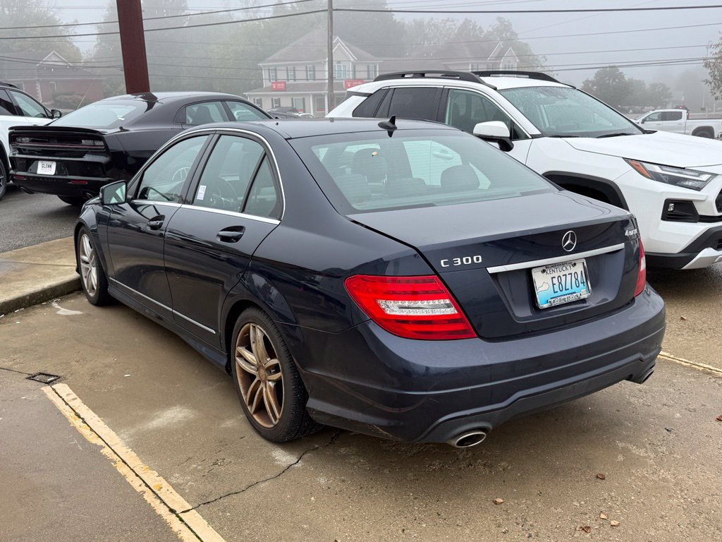 Used 2013 Mercedes-Benz C 300 4MATIC Sedan image 8