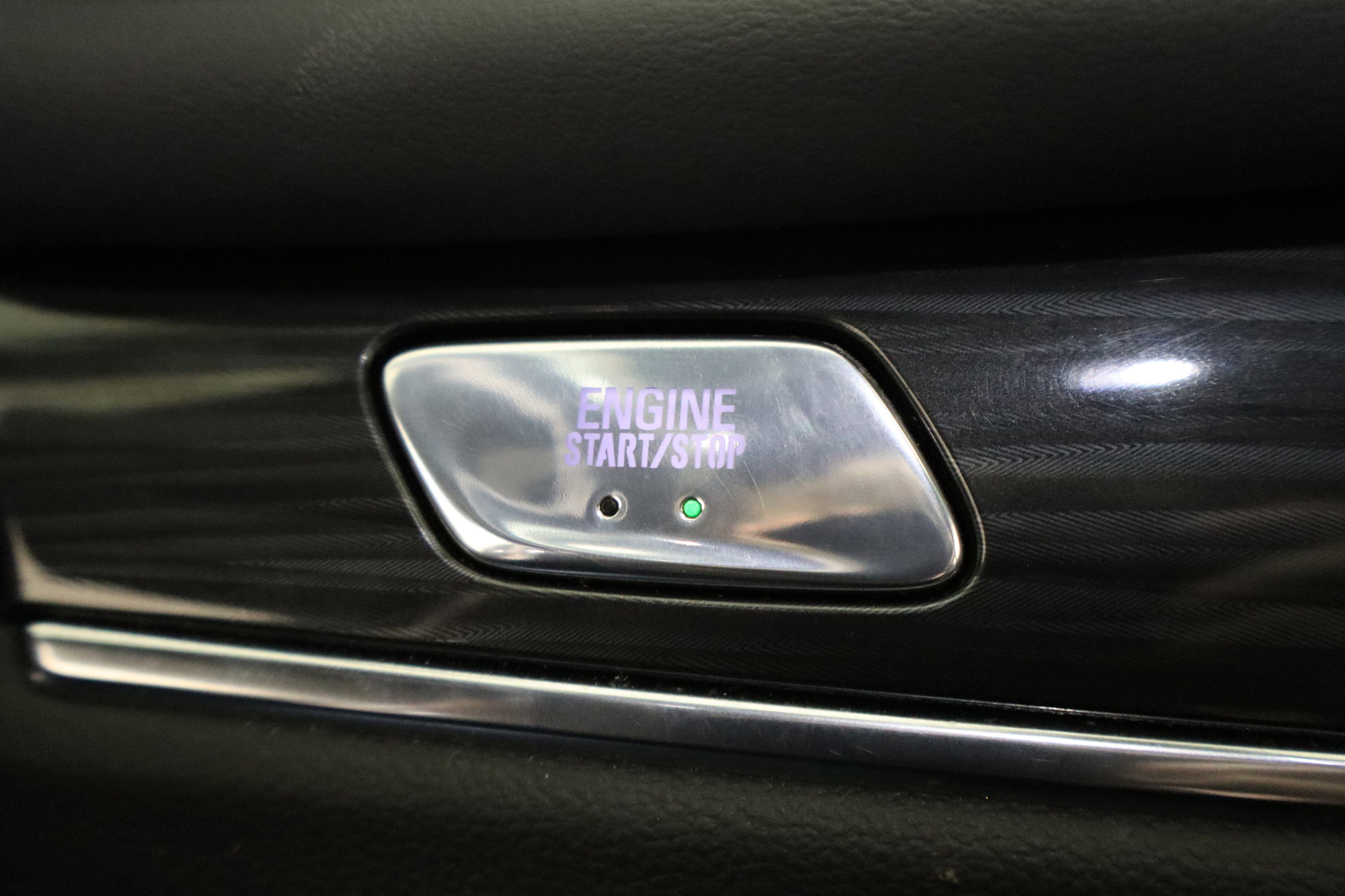 Certified 2024 Buick Enclave Essence w/ Sport Touring Edition image 33