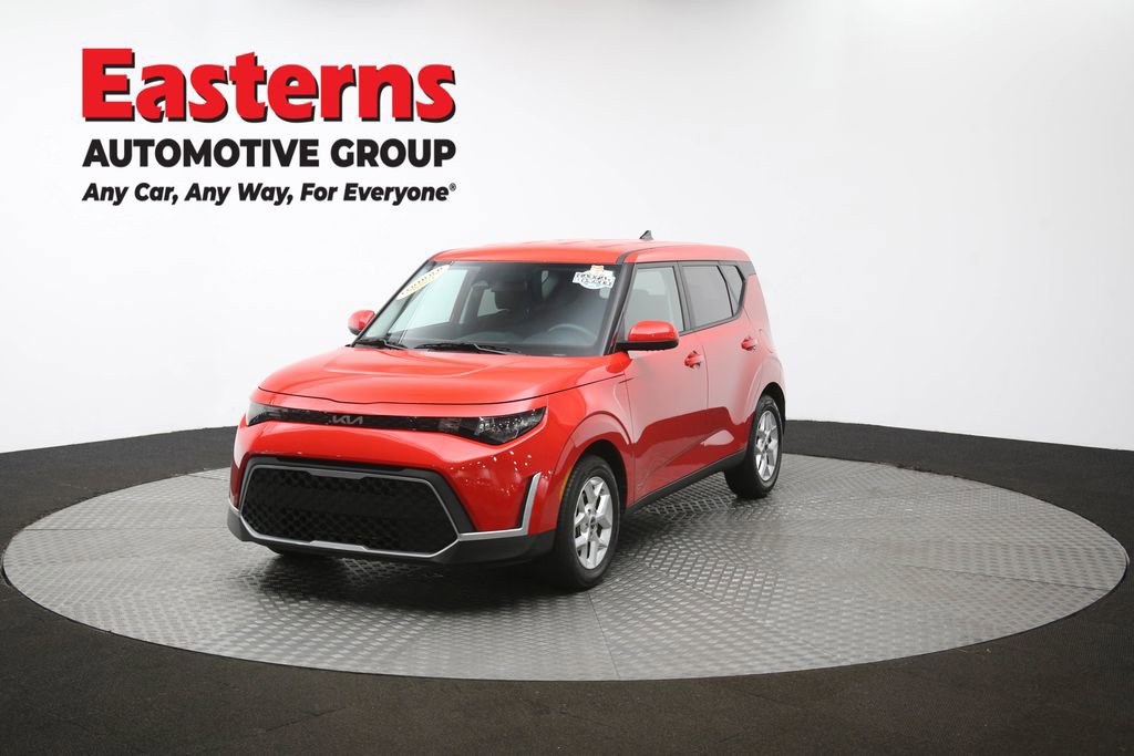 Used 2025 Kia Soul LX w/ LX Technology Package image 54