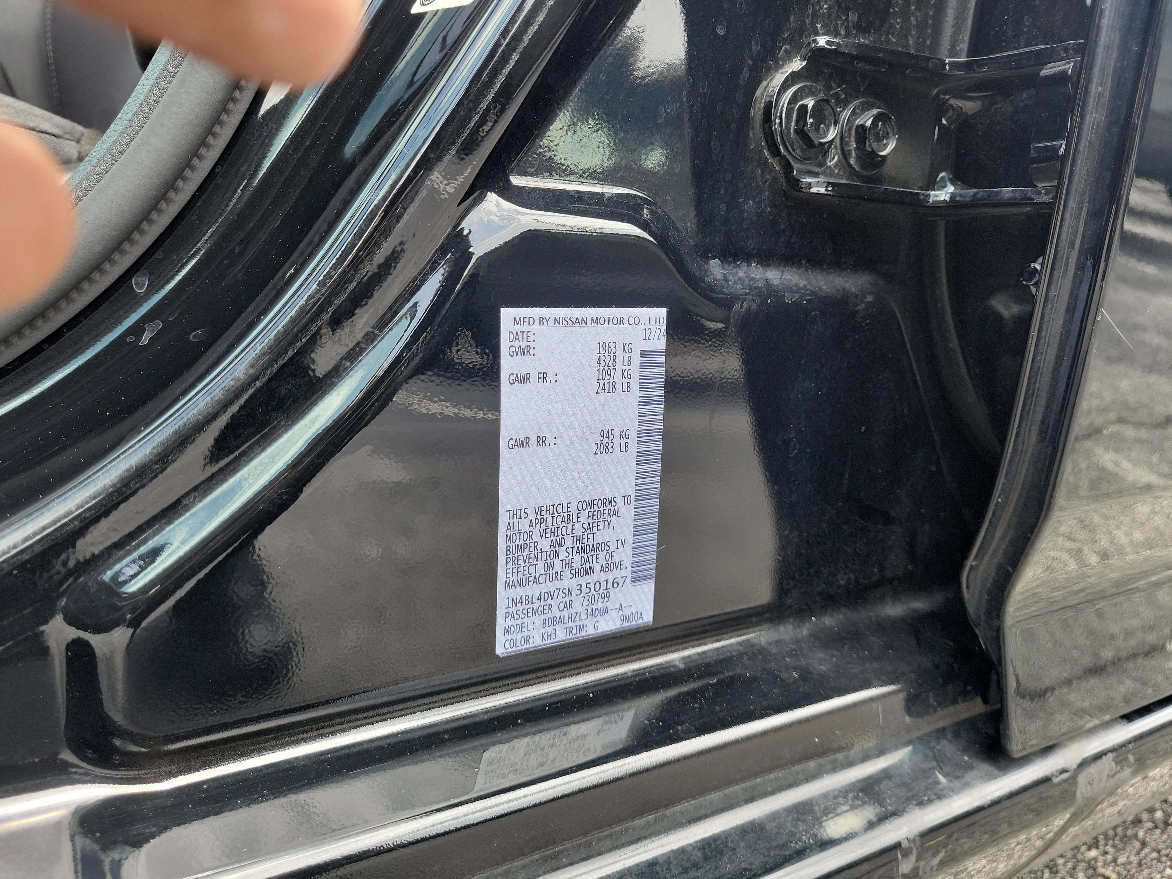 Used 2025 Nissan Altima 2.5 SV FWD image 33