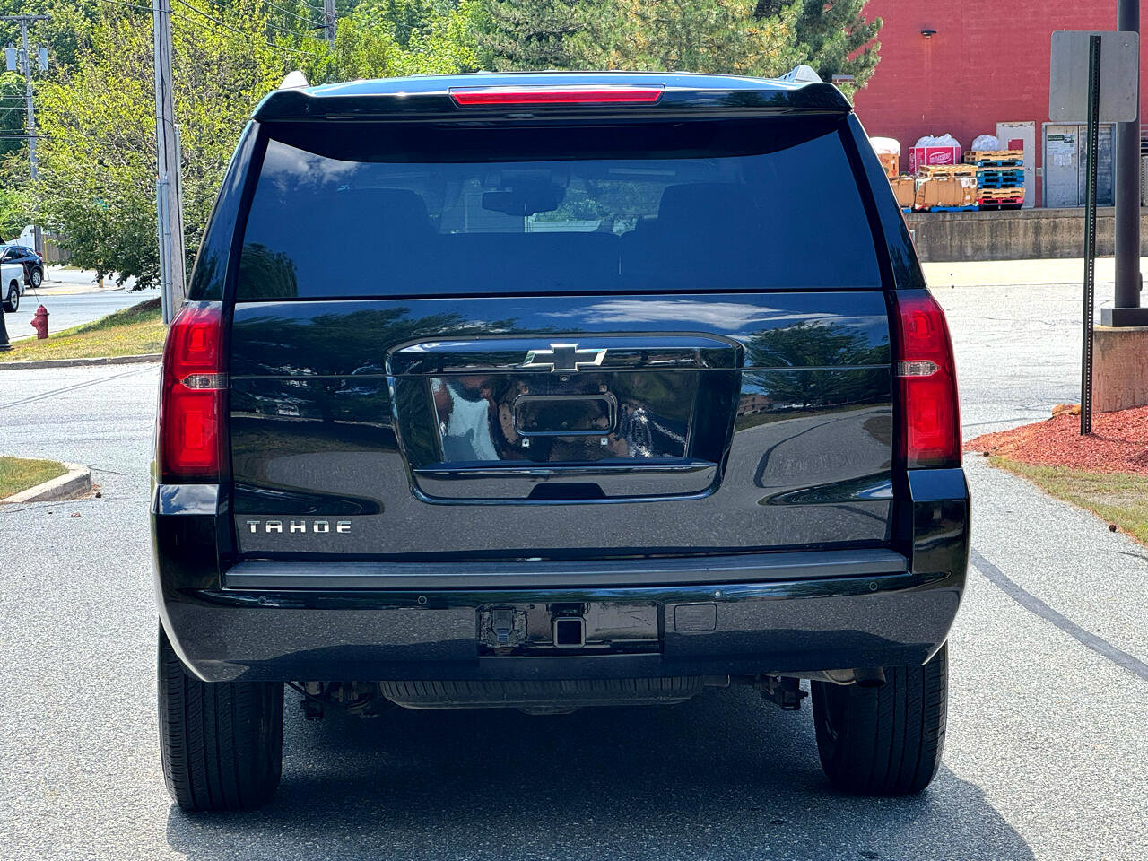 Used 2017 Chevrolet Tahoe LT image 5