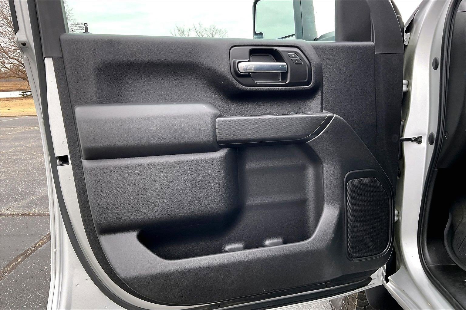 Used 2020 Chevrolet Silverado 2500 Custom w/ Custom Value Package image 18