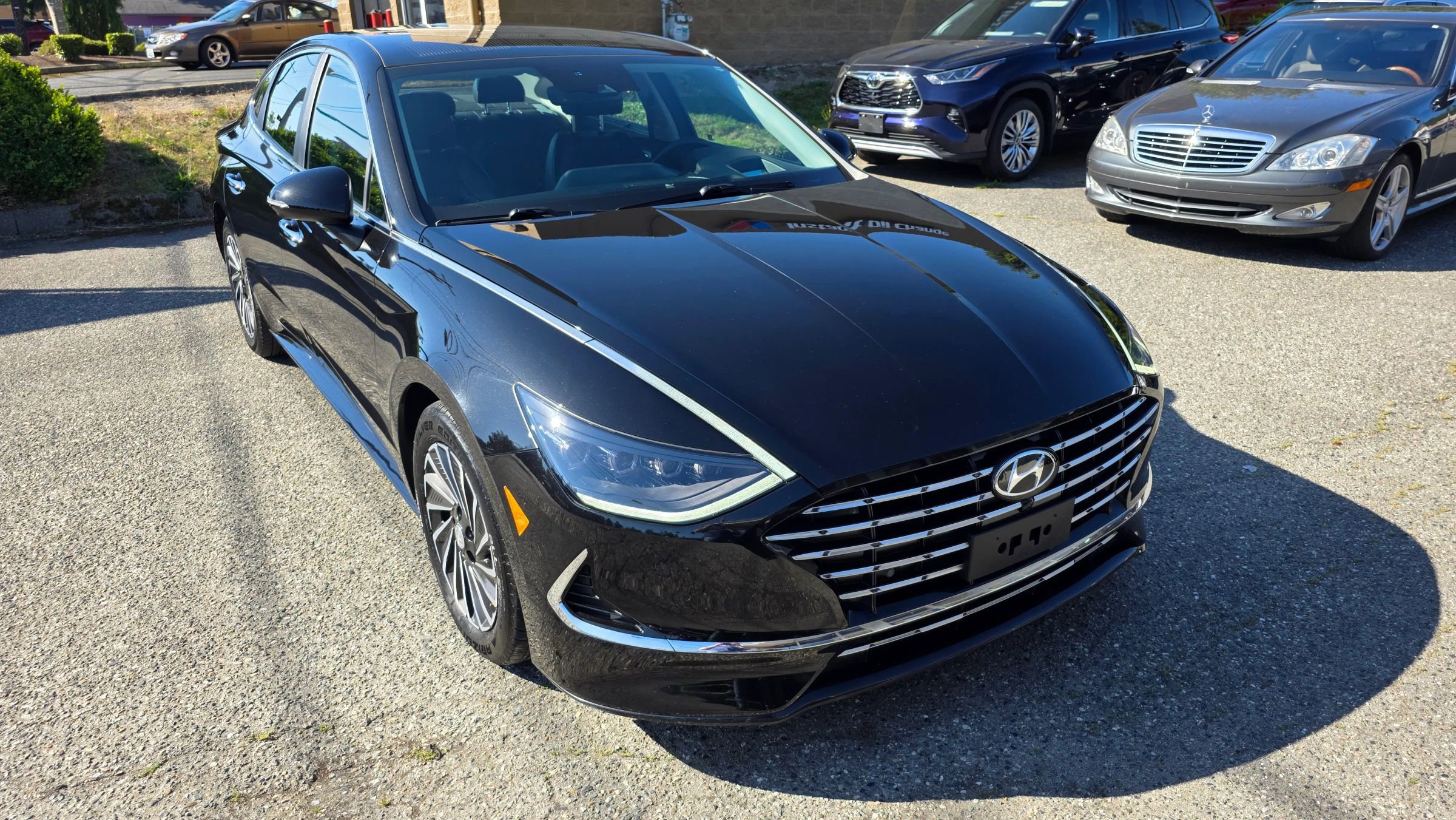 Used 2022 Hyundai Sonata Limited image 3