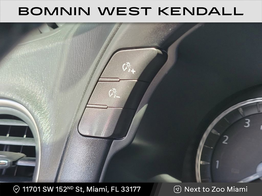 Used 2019 INFINITI QX60 Pure image 17