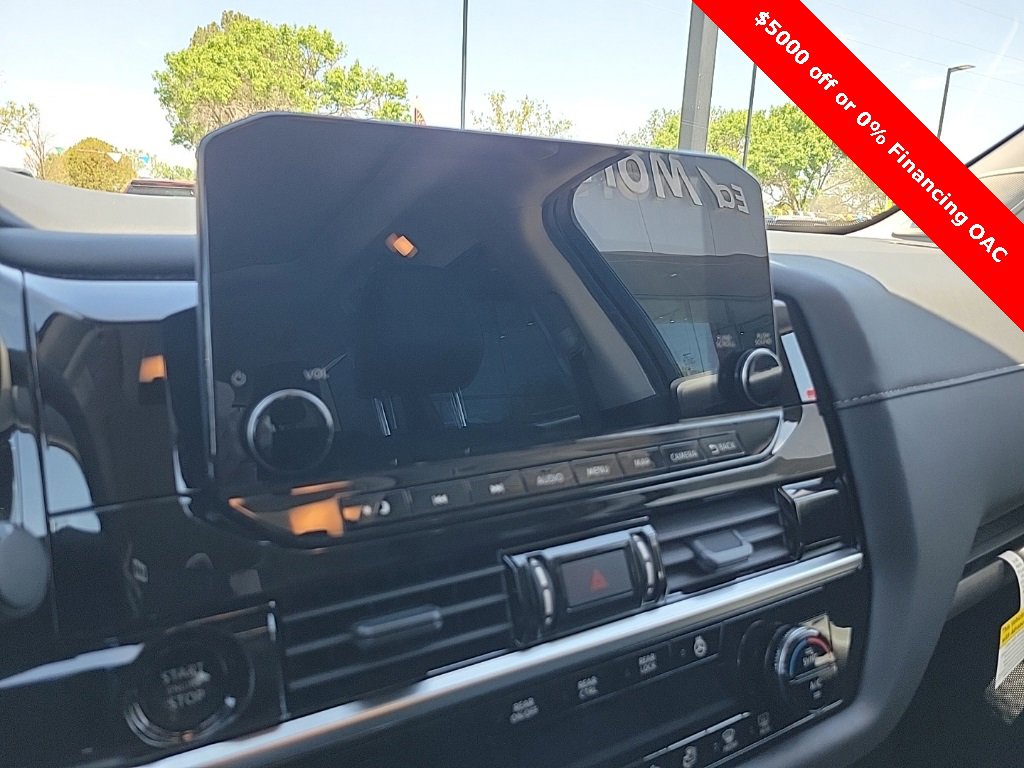 New 2025 Nissan Pathfinder SL w/ SL Premium Package image 26