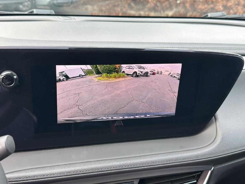 Used 2024 Buick Encore GX Sport Touring FWD image 34