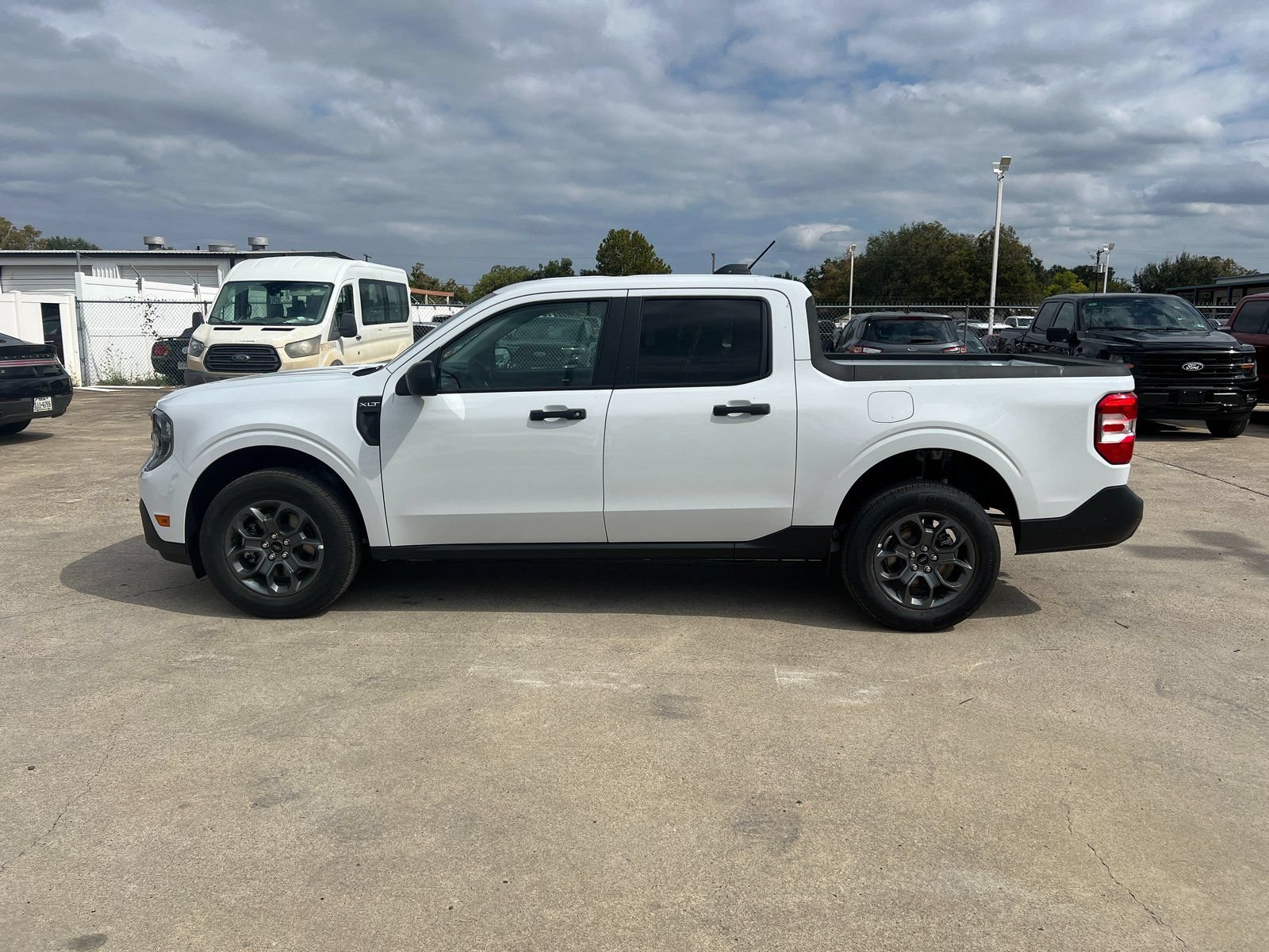 New 2025 Ford Maverick XLT FWD image 6