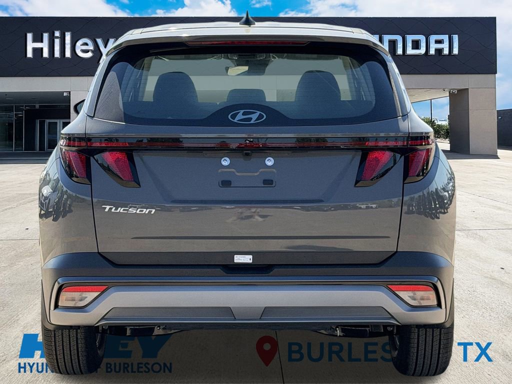 New 2026 Hyundai Tucson SE image 5