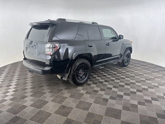 Used 2019 Toyota 4Runner TRD Off-Road Premium AWD/4WD image 5