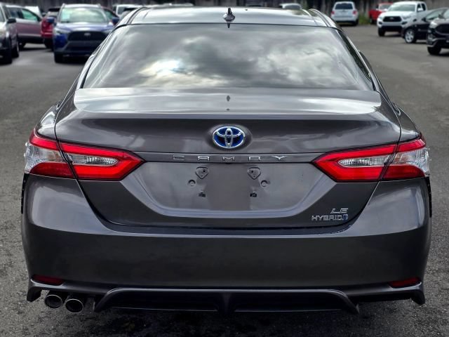 Used 2019 Toyota Camry SE w/ Audio Package FWD image 12