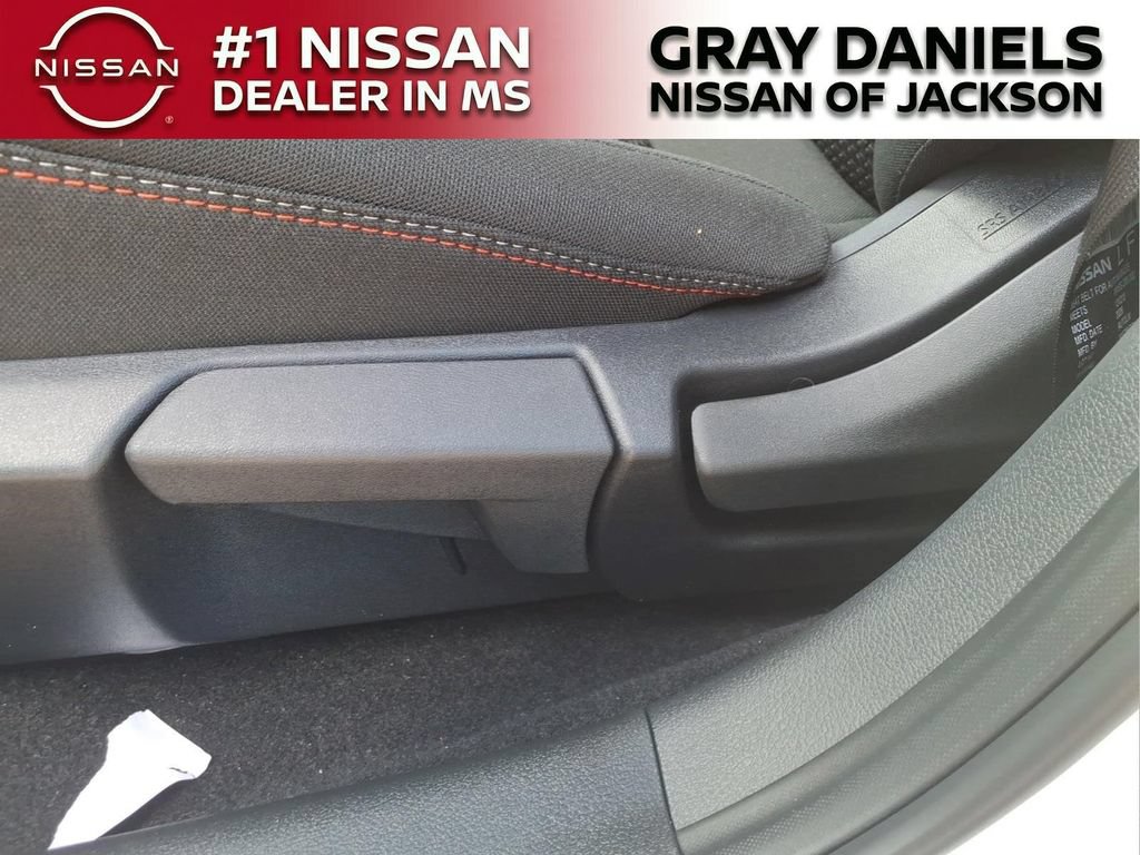 New 2027 Nissan Sentra SR w/ SR All Weather Package FWD image 11