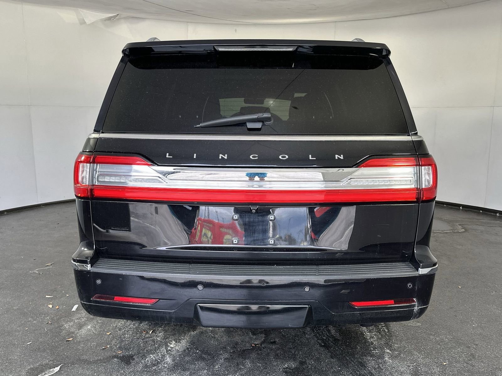 Used 2020 Lincoln Navigator Reserve w/ Equipment Group 208A Reserve image 10