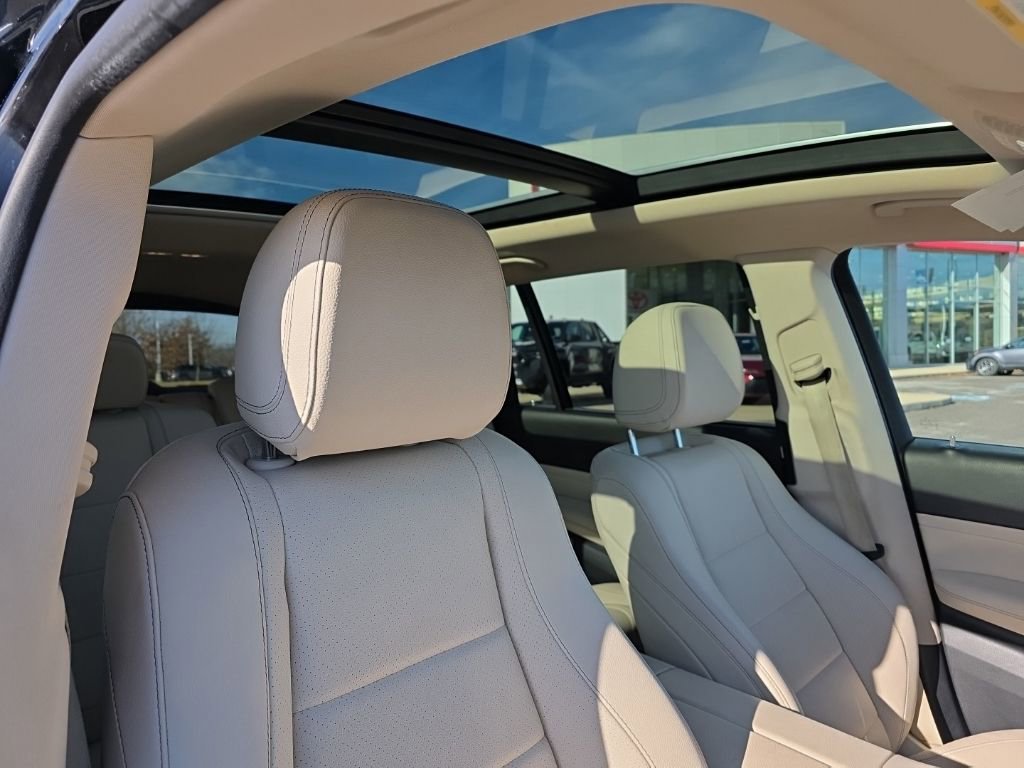 Used 2021 Mercedes-Benz GLS 450 4MATIC image 11