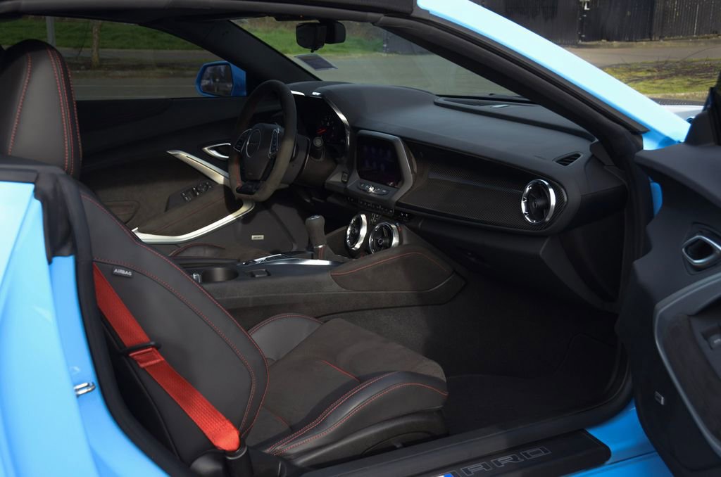 Used 2023 Chevrolet Camaro ZL1 RWD image 27