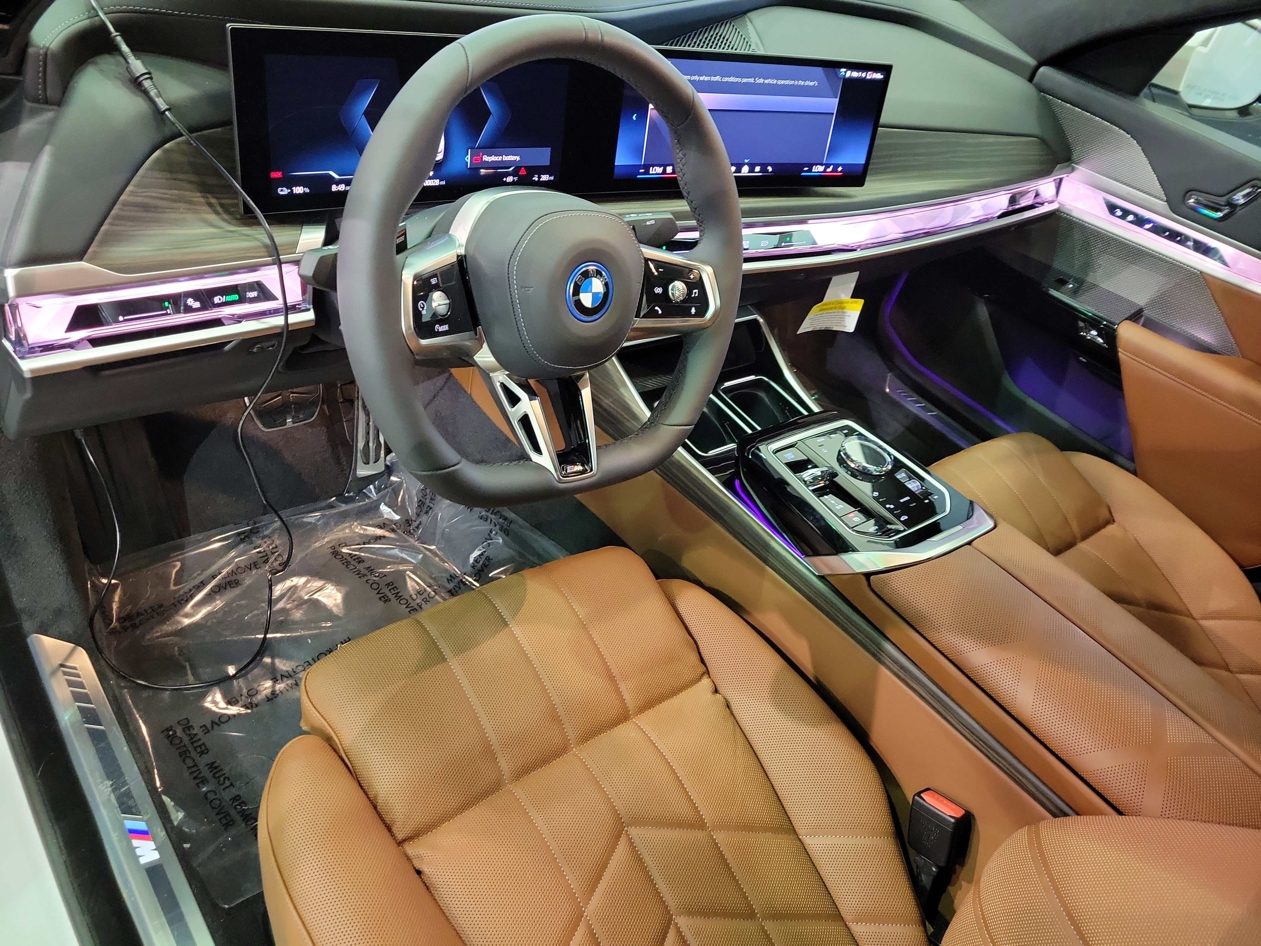 New 2025 BMW i7 xDrive60 image 29