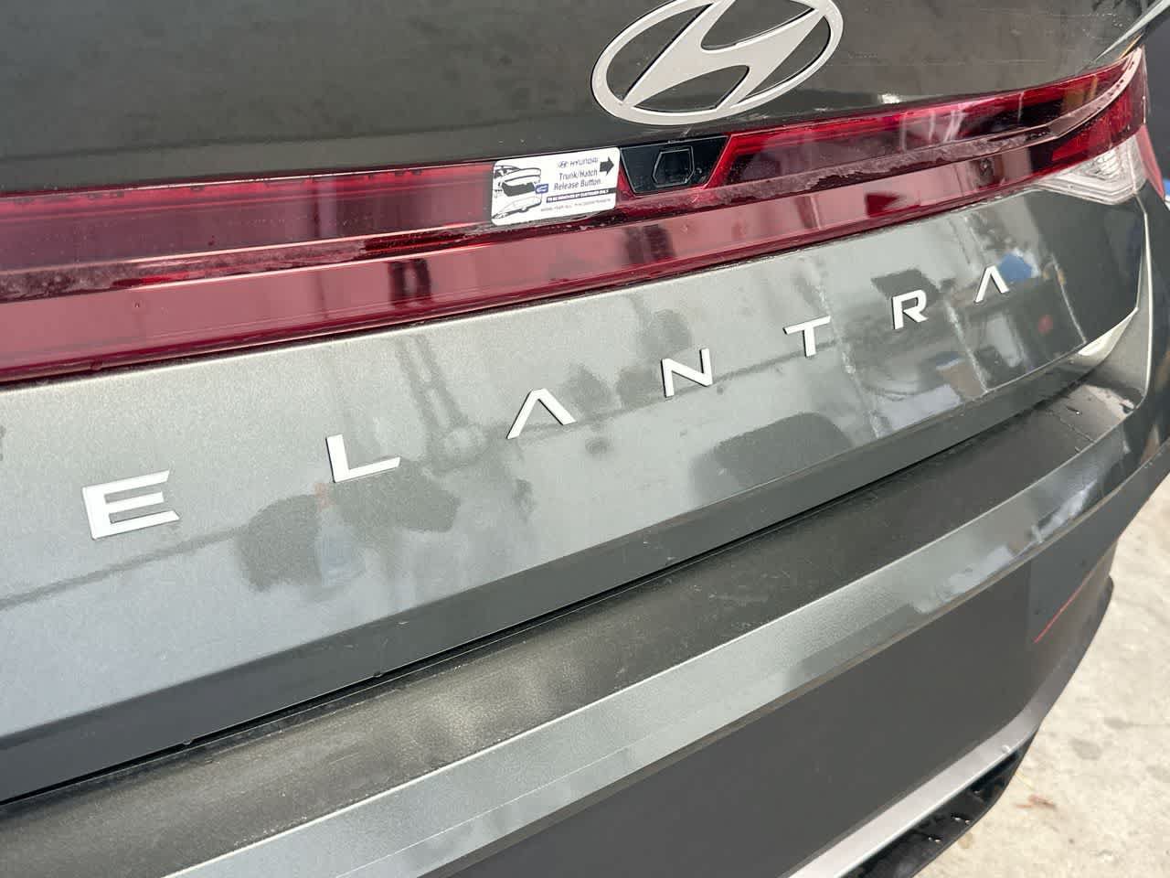 New 2026 Hyundai Elantra Sport FWD image 10