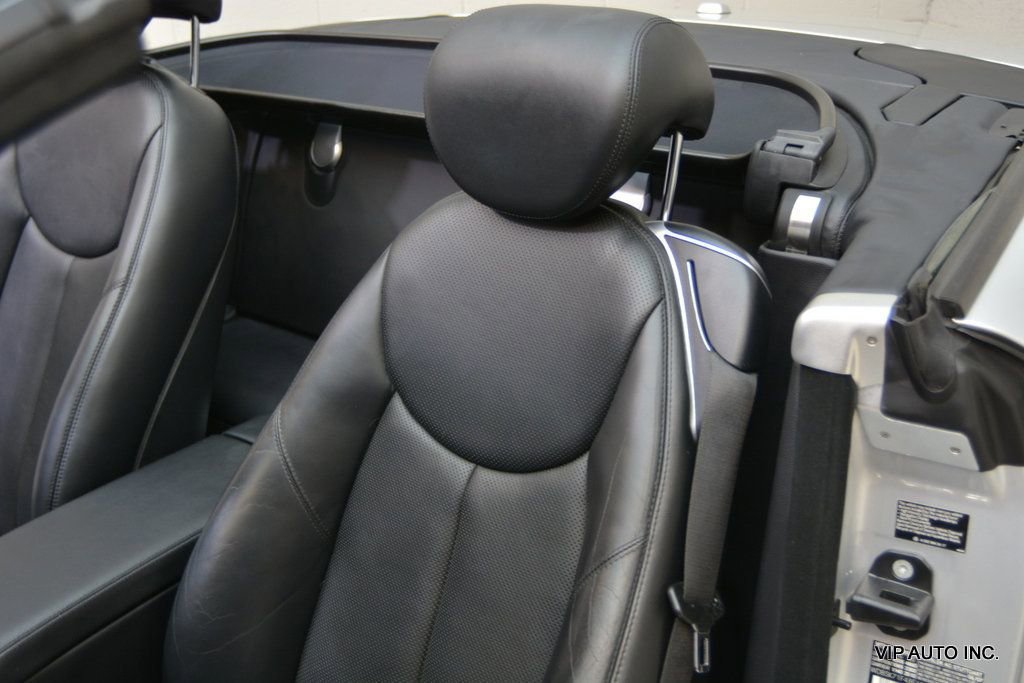 Used 2008 Mercedes-Benz SL 550 image 17