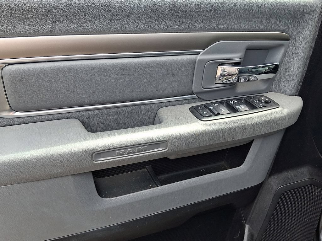 Used 2017 RAM 1500 Big Horn AWD/4WD image 12