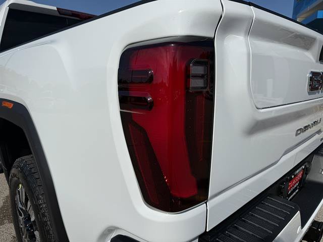 New 2026 GMC Sierra 3500 Denali w/ Denali Reserve Package AWD/4WD image 35
