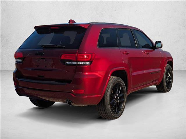 Used 2022 Jeep Grand Cherokee Laredo X image 5