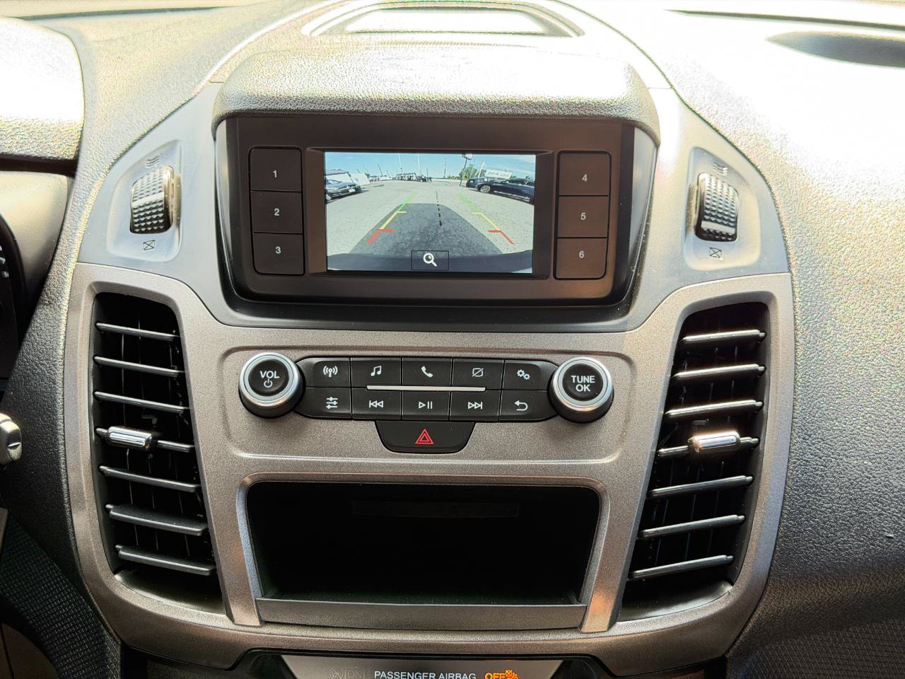 Used 2022 Ford Transit Connect XL FWD image 61