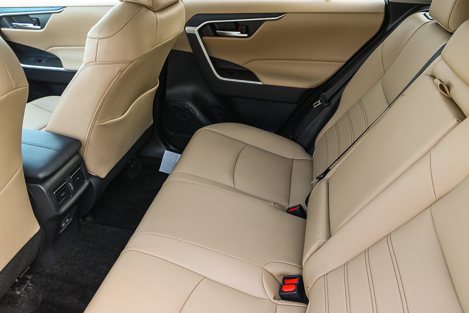 New 2025 Toyota RAV4 XLE Premium image 21