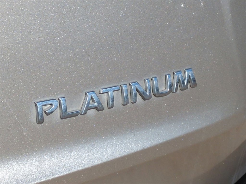 Used 2021 Nissan Rogue Platinum image 32